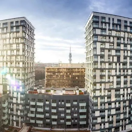 Garden Towers 3