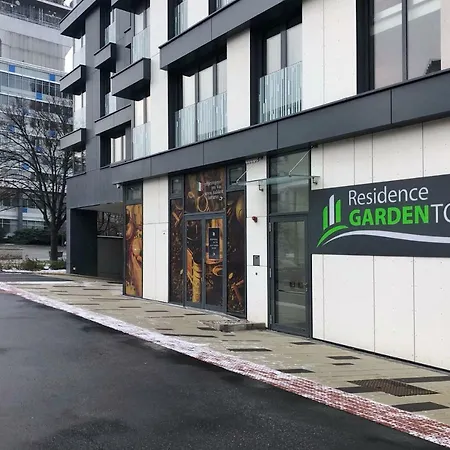 Appartement Garden Towers 3 *